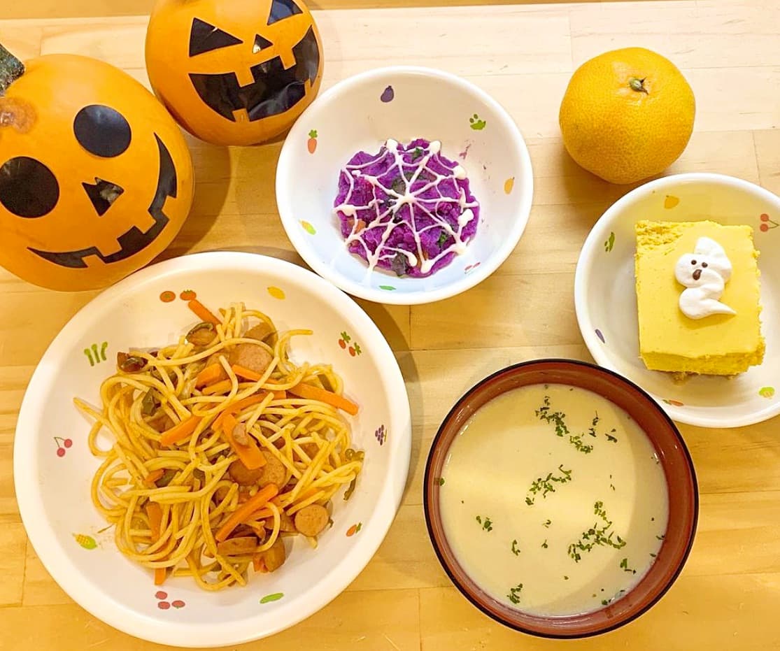 ハロウィン誕生会の給食
