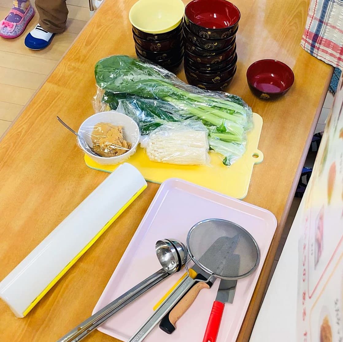 クッキングのおみそ汁作り
