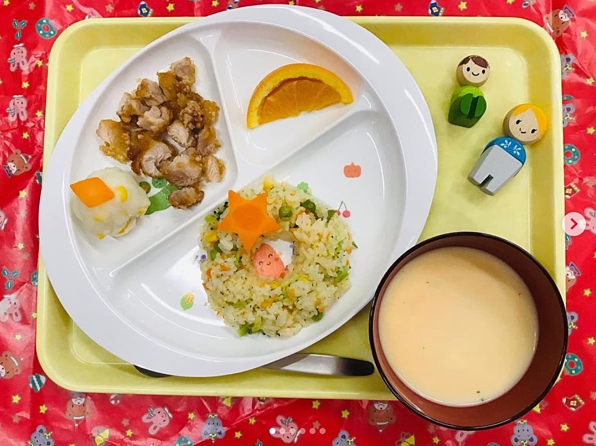 給食